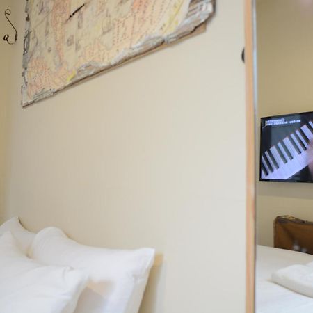 Laile Apartment Tainan Exterior photo